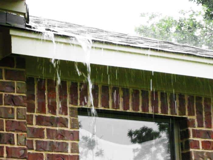 Gutters Vs No Gutters